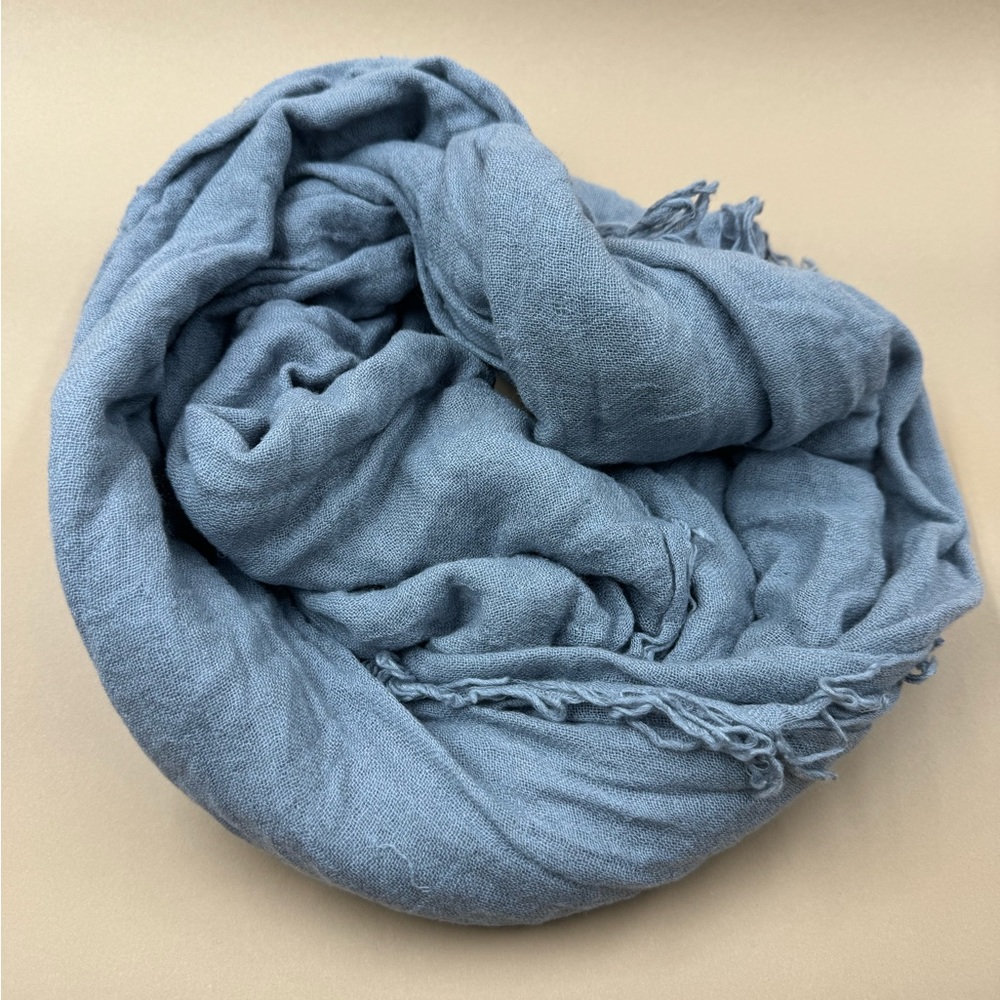 Grey scarf